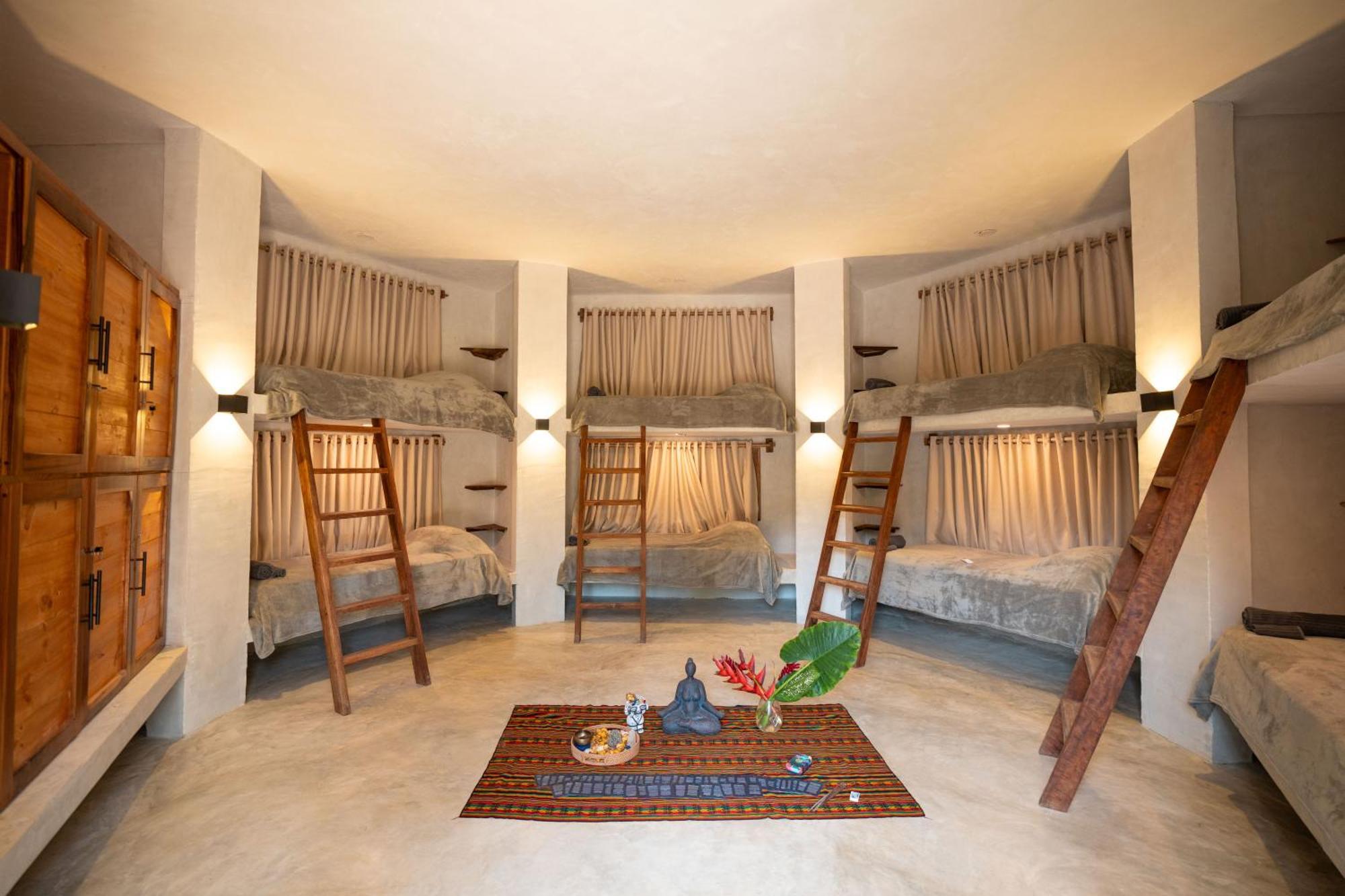 Leisy'S Garden Hostel & Rooms Samana Exterior foto